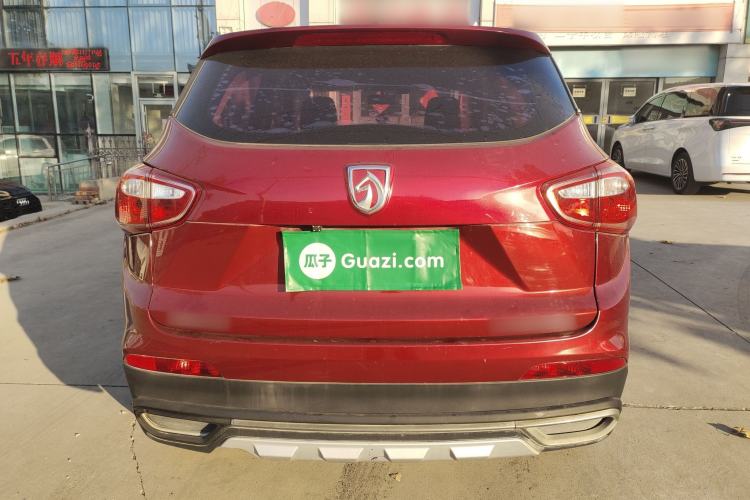 Used Baojun 510 2017 1.5L manual Comfort trim