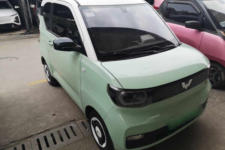 Used Wuling Hongguang MINIEV 2021 Macaron Premium Model – Lithium-NMC Front Right 45 Deg