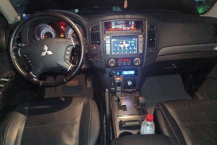 Used Mitsubishi Pajero 2014 3.0L Elite Edition
