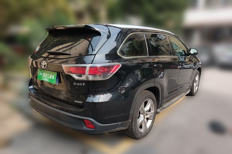 Used Toyota Highlander 2017 2.0T Two-Wheel Drive Luxury Edition 7 Seats