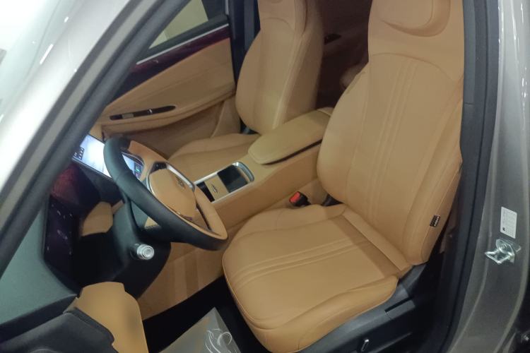 Used Geely Galaxy L7 2025 EM-i 115km Exploration+ Edition Left Front Seat