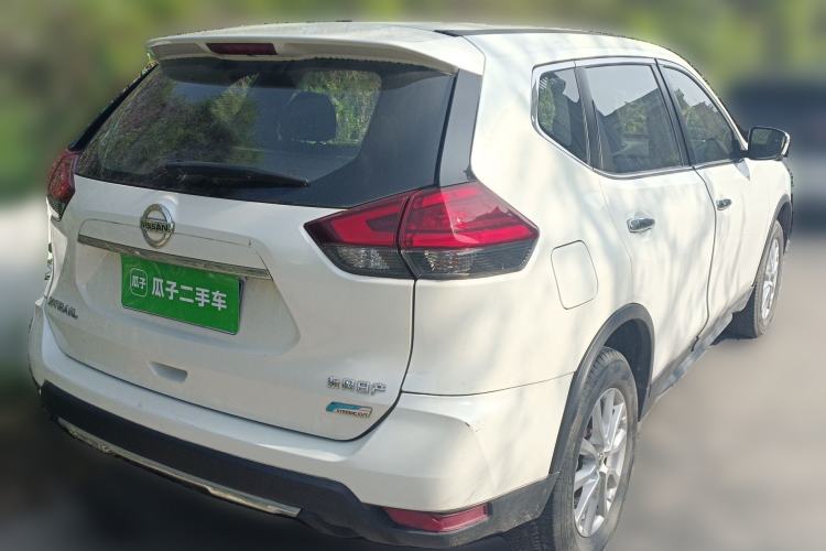 Used Nissan X-Trail 2017 2.0L CVT Comfort Edition 2WD Rear Right 45 Deg