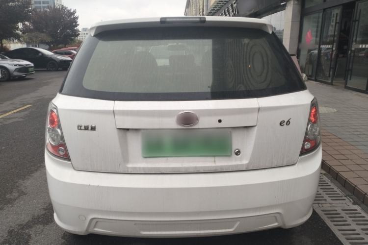 Used BYD e6 2017 400 Luxury Edition Rear