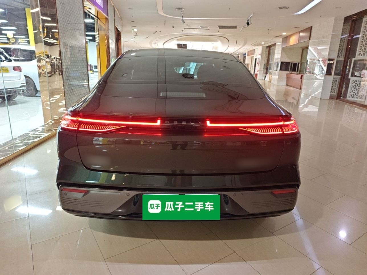 Geely Galaxy 8 2025 130km EM-i Deluxe Edition — снимка 5