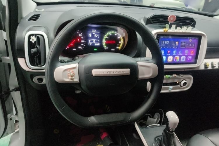 Used Roewe Clever 2022 311km QiQi BoBo Edition
