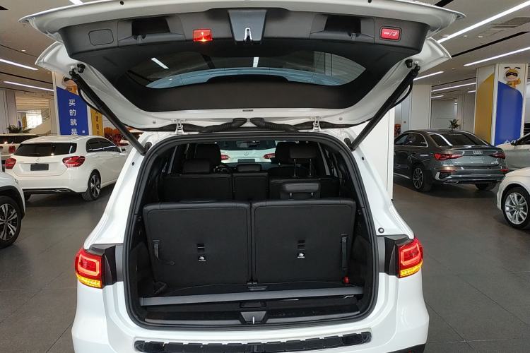 Used Mercedes-Benz GLB 2021 GLB 200 Fashion Model Trunk