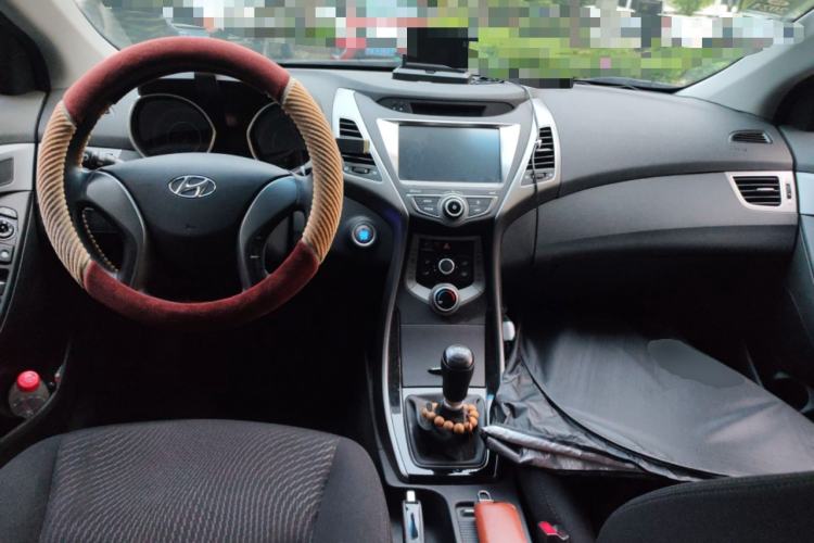 Used Hyundai Elantra (5th Generation / Langdong) 2016 1.6L Manual Luxury Model
