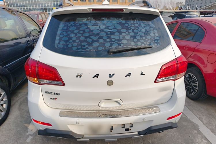 Used Haval H6 2016 Upgraded Model 1.5T Automatic Two-Wheel Drive Elite Version