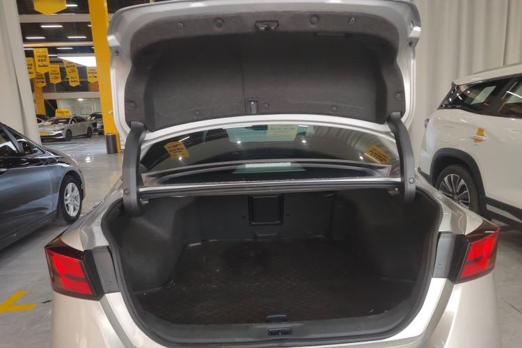 Used Nissan Teana 2021 2.0T XL Upper AD1 Smart Navigation Edition
