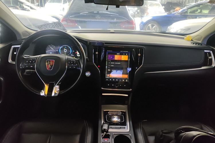 Used Roewe i6 New Energy 2017 45T Hybrid Connect & Smart Enjoyment Edition Center Console