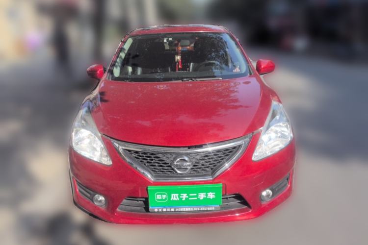 Used Nissan Tiida 2013 1.6L CVT Cool Cafe Edition
