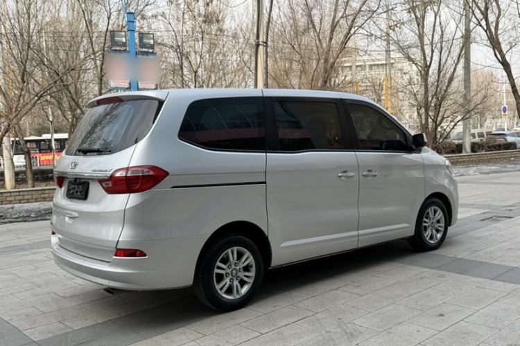 Used Huasong 7 2017 2.0T Automatic Standard Edition