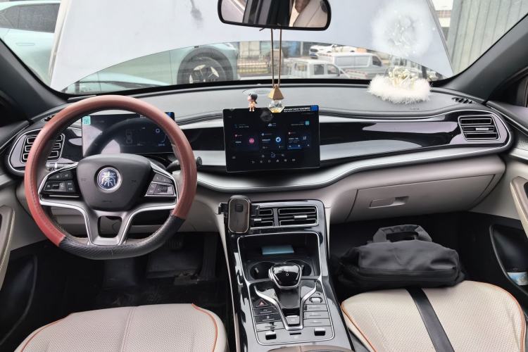 Used BYD Qin PLUS 2024 Honor Edition EV 510KM Beyond Model