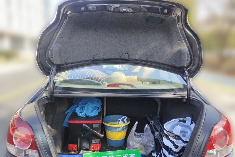 Used Volkswagen Lavida 2011 1.6L Automatic Premium Edition
