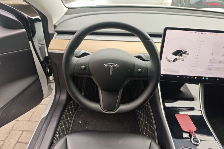 Used Tesla Model 3 2019 Standard Range Rear-Drive Upgraded Version
