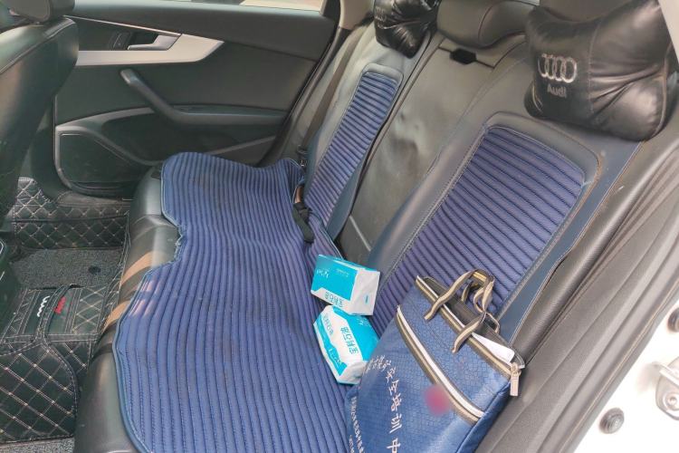 Used Audi A4L 2019 40 TFSI Fashion Version China V