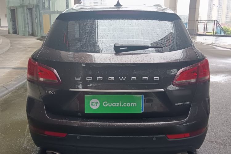 Used BORGWARD BX7 2018 28T 2WD Comfort Version 5 Seats China VI Emission Standard
