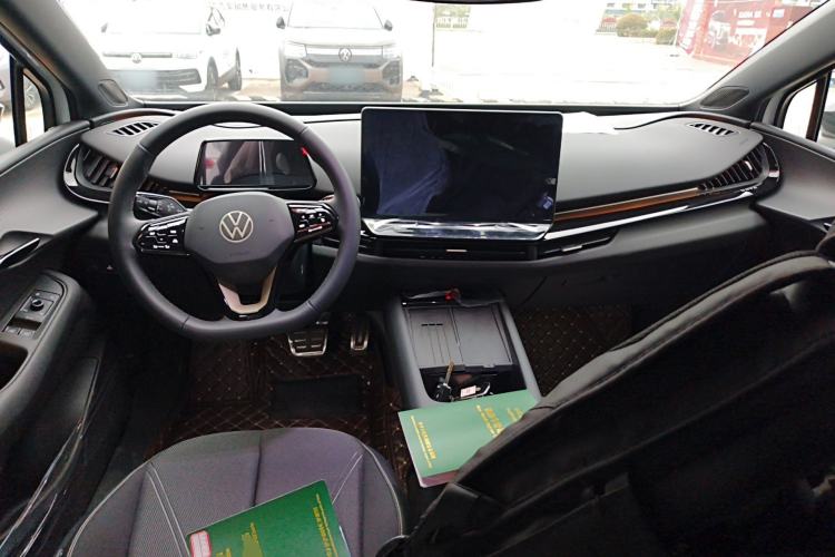 Used Volkswagen ID.UNYX 2024 Revised Pro Long-Range Version Center Console