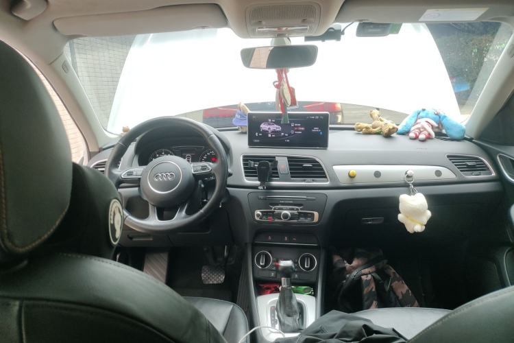 Used Audi Q3 2016 35 TFSI Fashion Model
