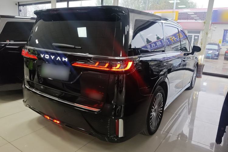 Used VOYAH Dream 2025 PHEV Four-Wheel Drive Excellence Kunpeng Edition Rear Right 45 Deg