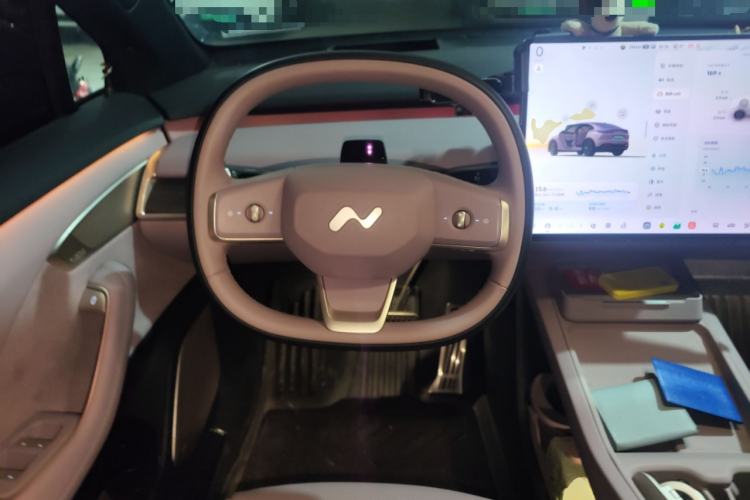 Used ONVO L60 2024 60 kWh Rear-Drive Version Steering Wheel