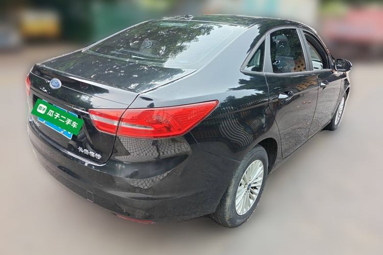 Used Ford Escort 2015 1.5L Manual Comfort Model

