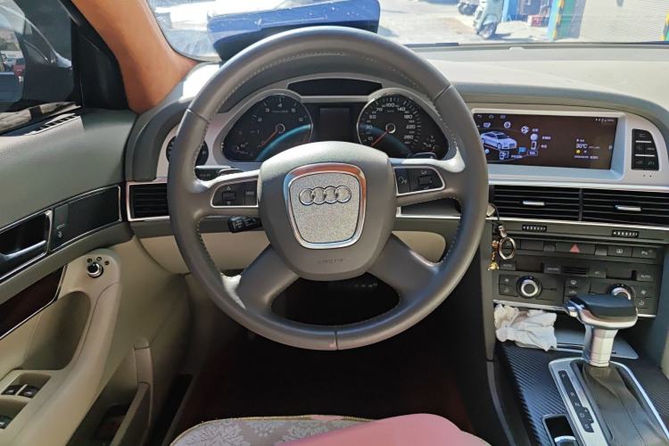 Used Audi A6L 2010 2.0 TFSI Automatic Standard Edition Steering Wheel