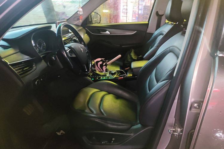 Used BORGWARD BX5 2017 20TGDI Automatic Two-Wheel Drive Pioneer Edition
