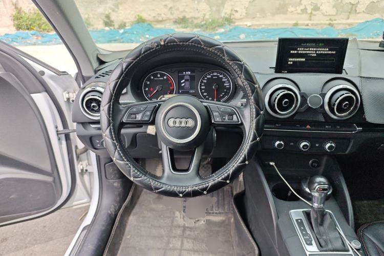 Used Audi A3 2018 30th Anniversary Edition Sportback 35 TFSI Fashion Model
