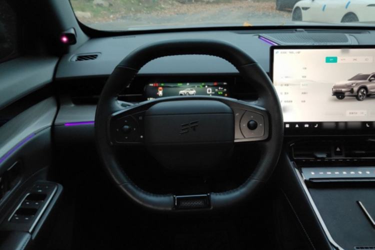 Used JETOUR Shanhai Shanhai L6 2024 1.5TD DHT ULTRA
