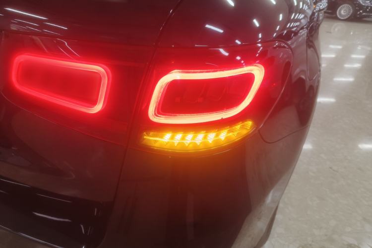 Used Mercedes-Benz GLC 2022 Refreshed GLC 300 L 4MATIC Dynamic Edition Prestige Version Right Rear Taillight