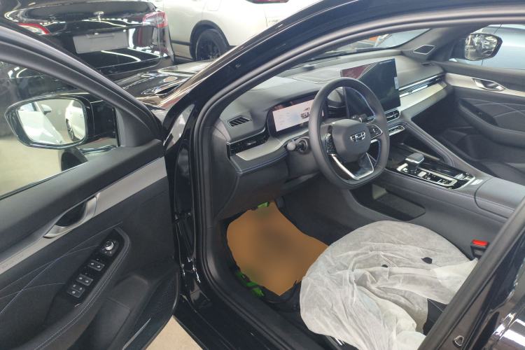 Used Geely Auto Preface 2026 Model Oriental Yao 1.5TD Fuyao Edition Driver Seat