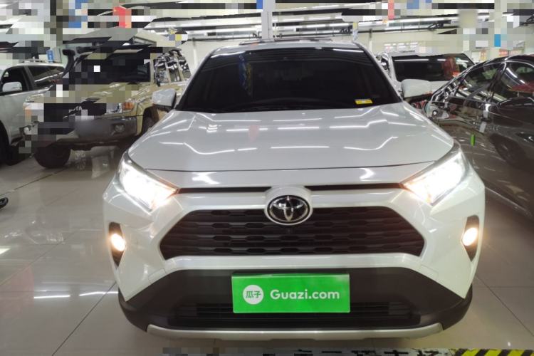 Used Toyota RAV4 2021 2.0L CVT Two-Wheel Drive Fashion PLUS Edition