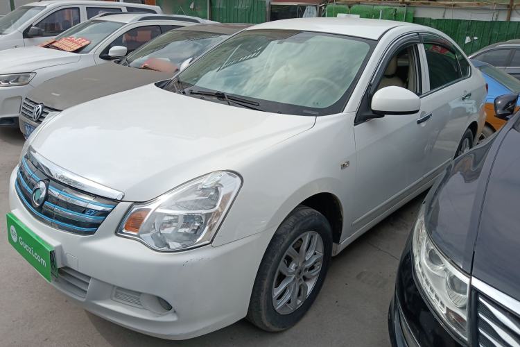 Used Dongfeng Junfeng E11K 2019 Standard Model
