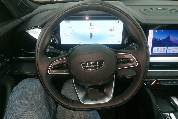 Used Geely Auto Monjaro L 2024 2.0TD DCT EVO Two-Wheel Drive Long-Range Version Steering Wheel