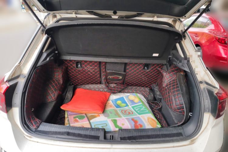 Used Volkswagen T-ROC 2018 230TSI DSG Two-Wheel Drive Advanced Version China V Standard
