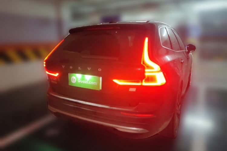 Used Volvo XC60 New Energy 2023 T8 Plug-in Hybrid Long-Range All-Wheel Drive Intelligent Luxury and Enjoyment Edition
