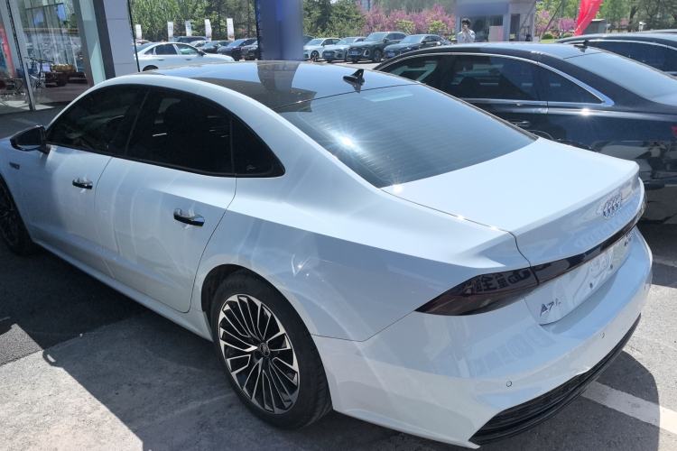 Used Audi A7L 2022 45 TFSI S-line Dream-Chasing Youth Edition Rear Left 45 Deg