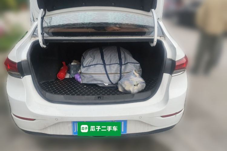 Used Buick GT 2019 15T Dual-Clutch Connected Elite Model China VI Trunk