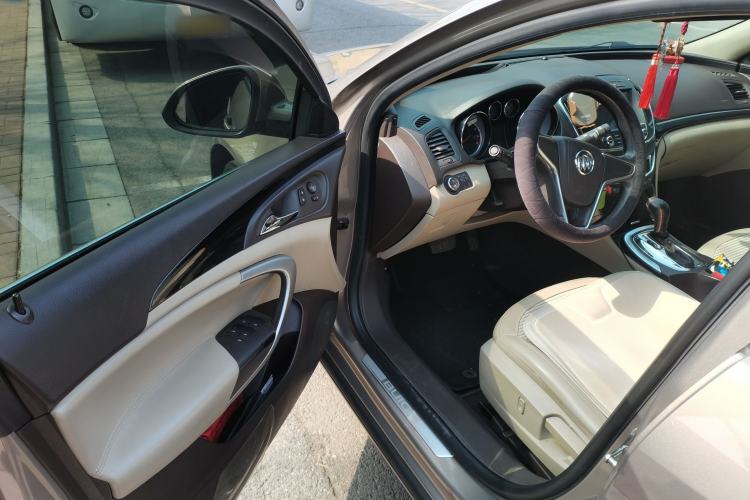 Used Buick Regal 2015 2.0L Leading Fashion Edition
