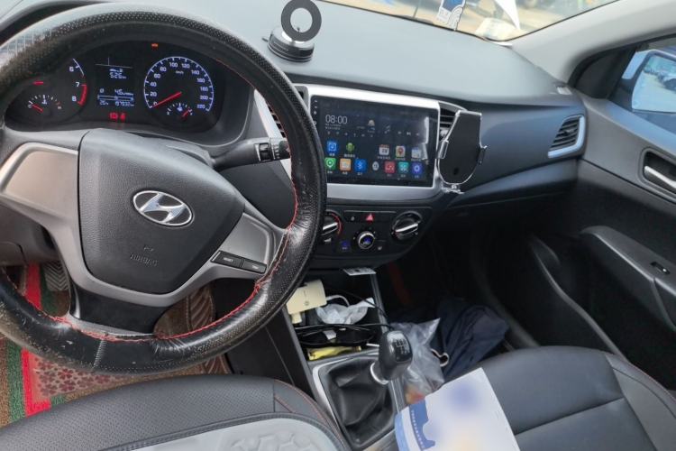 Used Hyundai Verna (older generation) 2017 1.4L Manual Huancai Edition China V Standard
