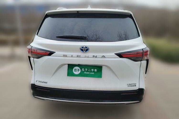 Used Toyota SIENNA 2021 2.5L Hybrid Premium Edition

