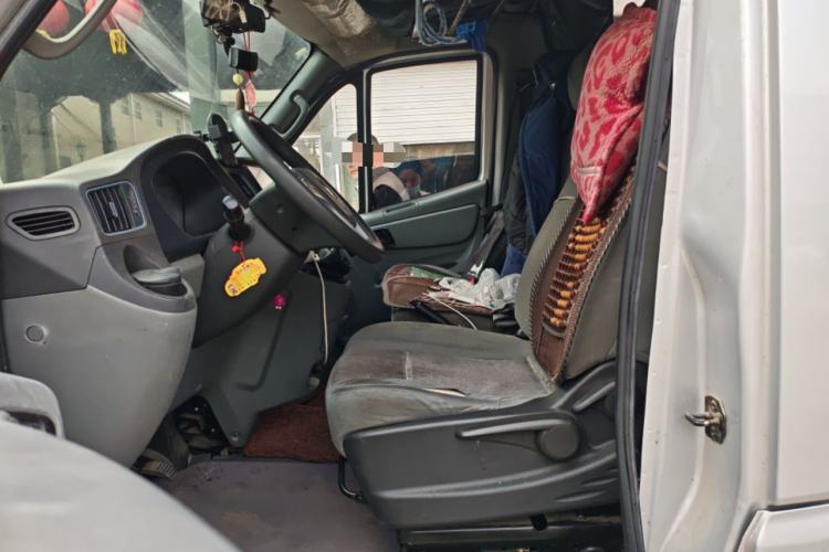 Used Foton Toano 2021 2.8T Manual Tongtu Extended-Wheelbase Mid-Roof 6/7-Seater F2.8 NS6B177L
