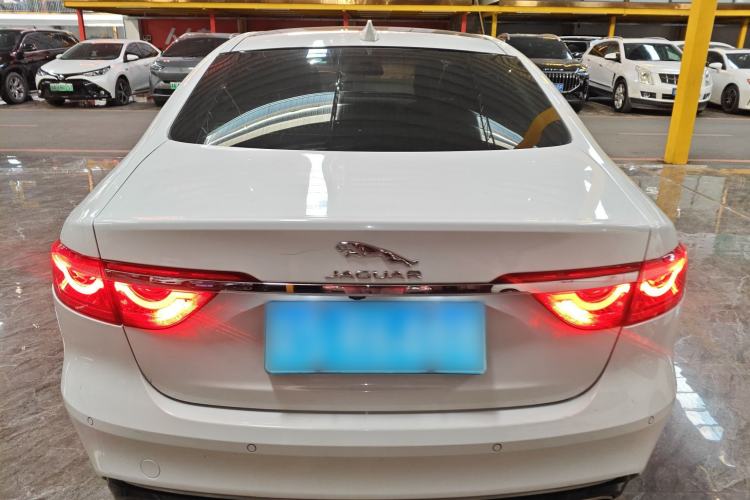 Used Jaguar XFL 2020 XFL 2.0T P200 Two-Wheel-Drive Elite Edition Rear