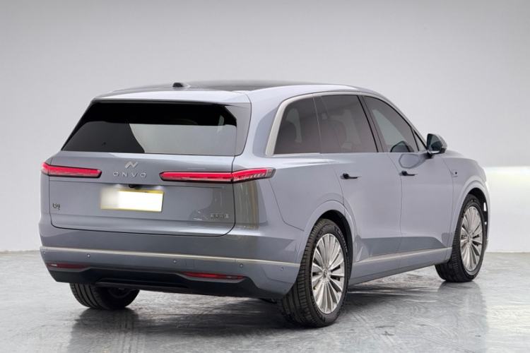 Used ONVO Luxeed L90 2025 Model—Max Six-Seater Version
