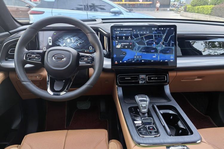 Used GAC Trumpchi ES9 2024 PHEV with 143 km Max