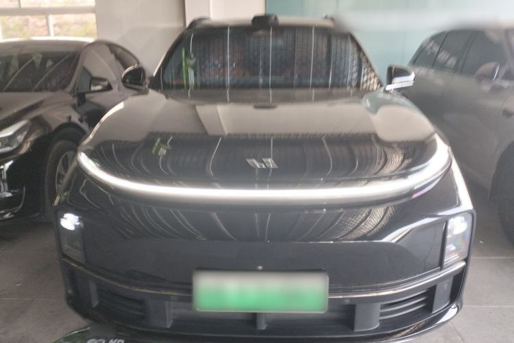 Used Li Auto L7 2023 Pro Model
