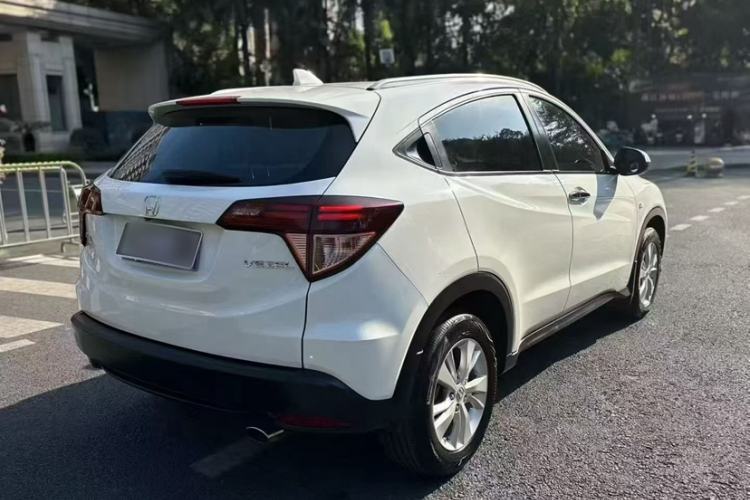 Used Honda Vezel 2018 1.5L CVT 2WD Technology Elite Model Exterior 2