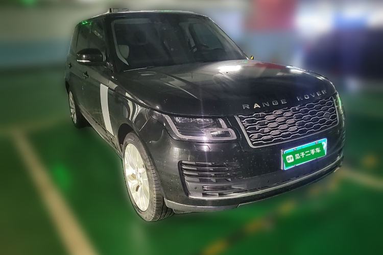 Used Land Rover Range 2018 3.0 SC V6 Vogue Extended-Length Model Front Right 45 Deg