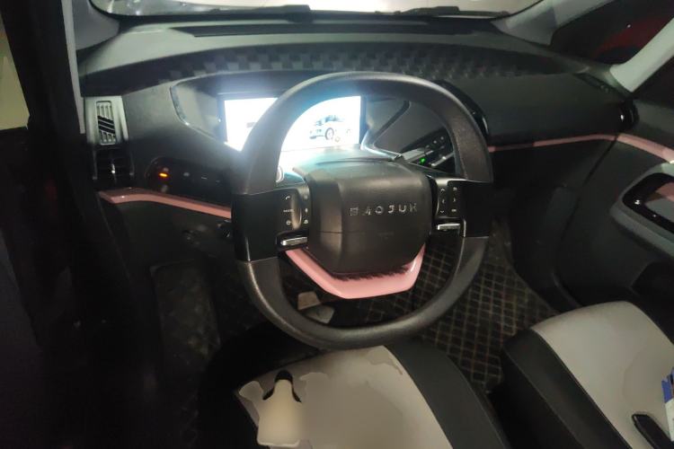 Used Baojun E300 2020 Plus Starry Intelligence Edition Center Console